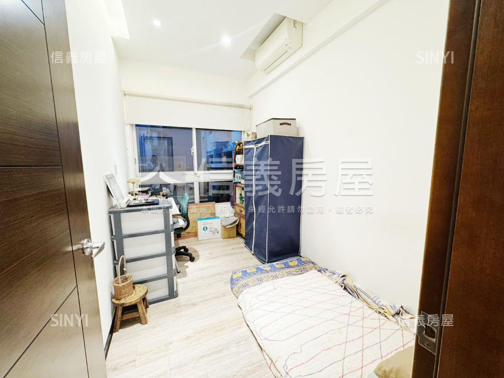 光影流域內湖質感３房車位房屋室內格局與周邊環境