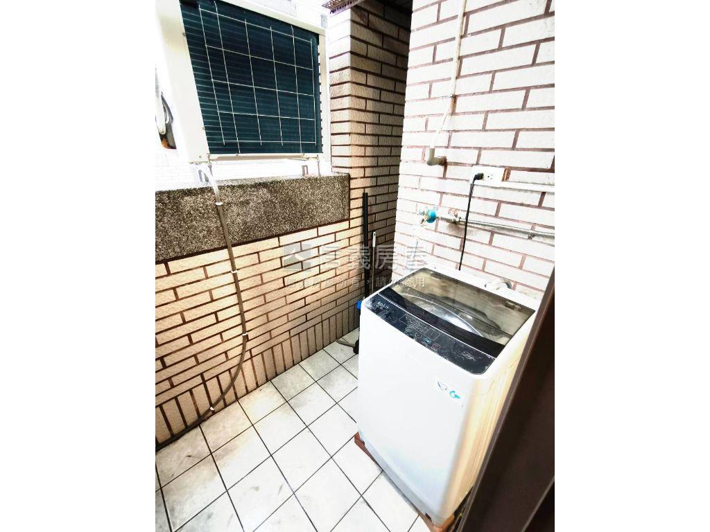 正一中商圈順天中來套房房屋室內格局與周邊環境