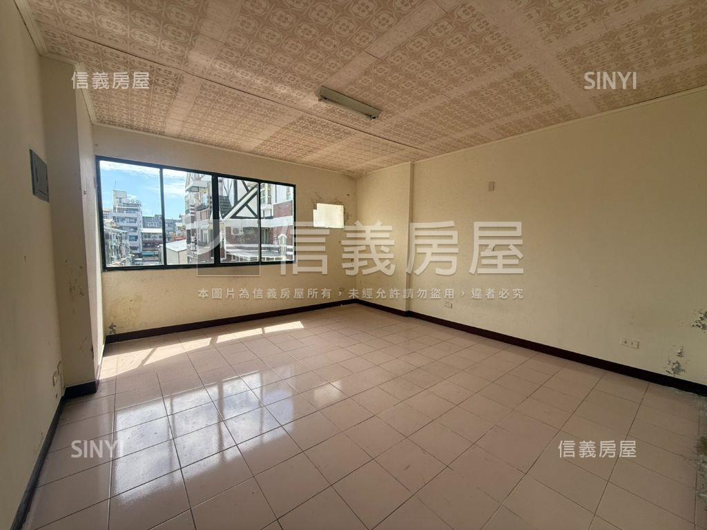 裕農路經典透天房屋室內格局與周邊環境