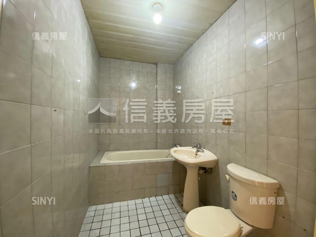 裕農路經典透天房屋室內格局與周邊環境