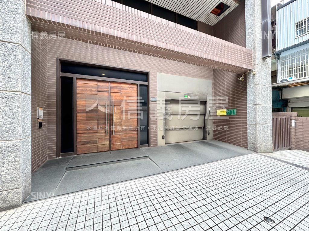 博愛行館稀有兩房釋出房屋室內格局與周邊環境