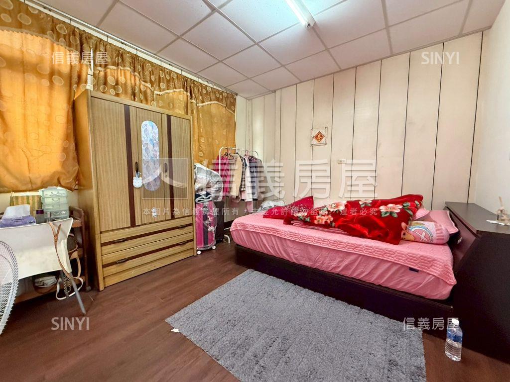 近青年高中低總價透天房屋室內格局與周邊環境