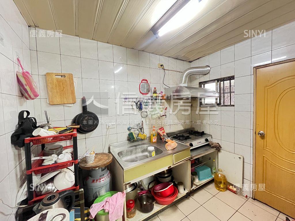 親水綠堤成家美寓房屋室內格局與周邊環境