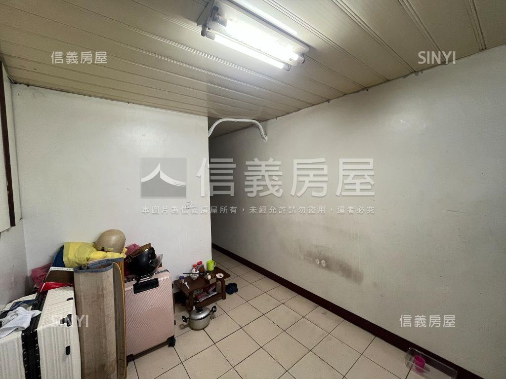 親水綠堤成家美寓房屋室內格局與周邊環境