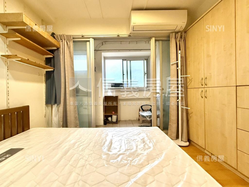東家稀有邊間兩面採光套房房屋室內格局與周邊環境