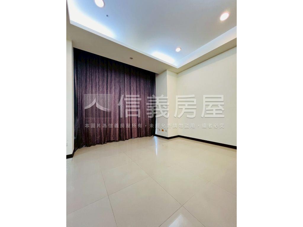 童話世紀稀有挑高高樓美屋房屋室內格局與周邊環境