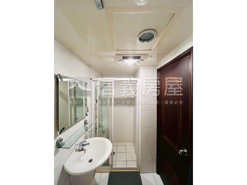 童話世紀稀有挑高高樓美屋房屋室內格局與周邊環境