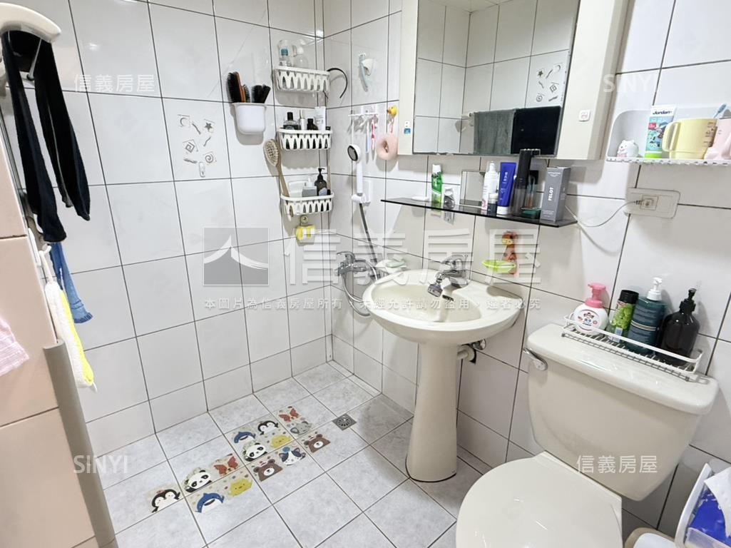 站前●寶時捷三房傑作房屋室內格局與周邊環境