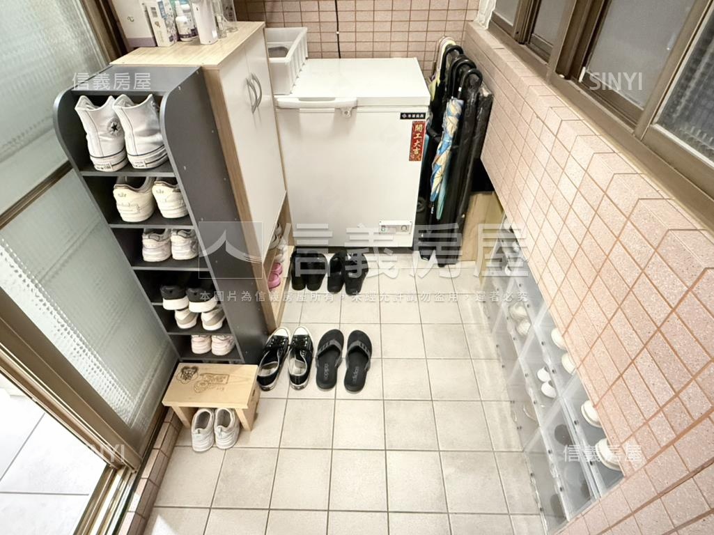 站前●寶時捷三房傑作房屋室內格局與周邊環境