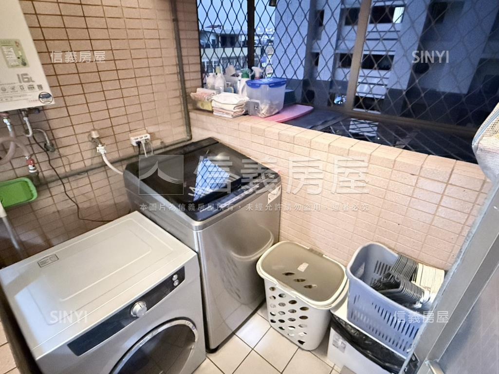 站前●寶時捷三房傑作房屋室內格局與周邊環境