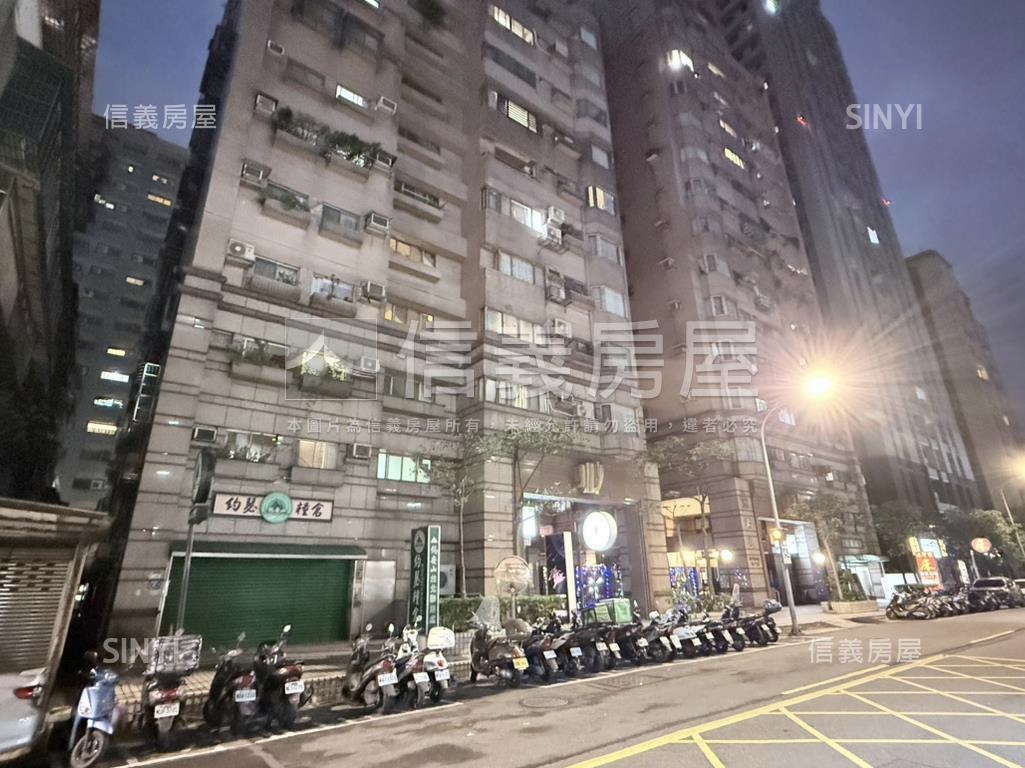 站前●寶時捷三房傑作房屋室內格局與周邊環境