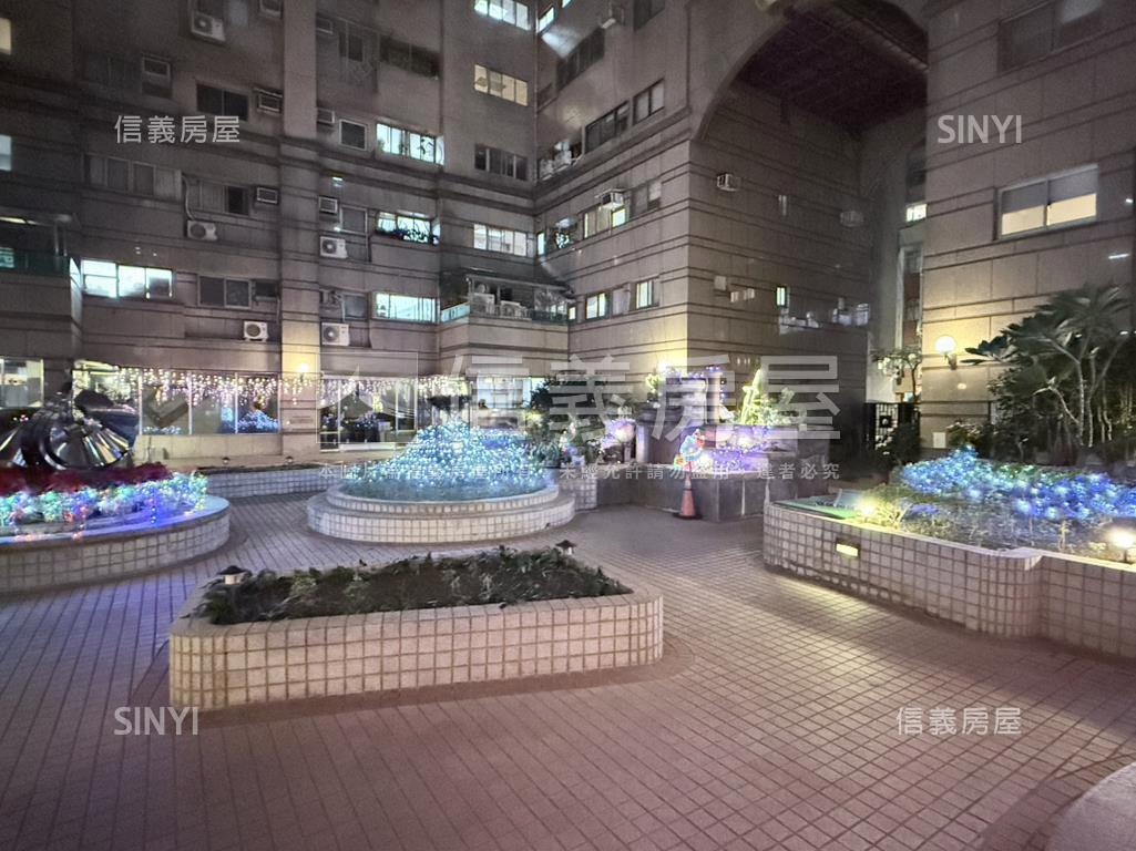 站前●寶時捷三房傑作房屋室內格局與周邊環境