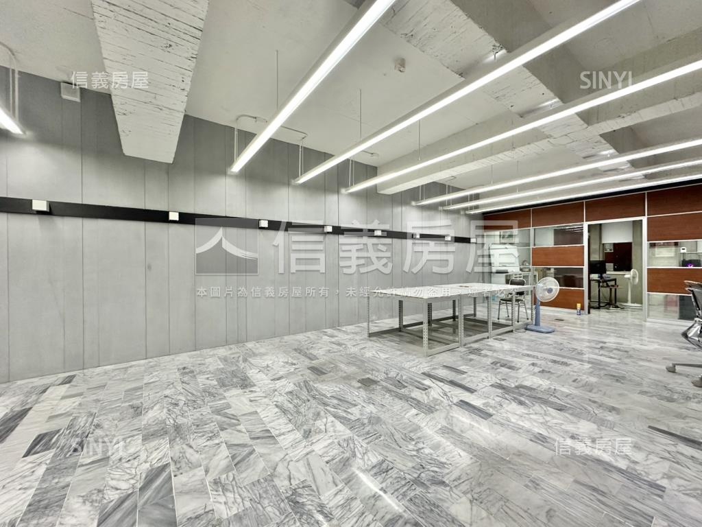 華爾街企業商辦房屋室內格局與周邊環境
