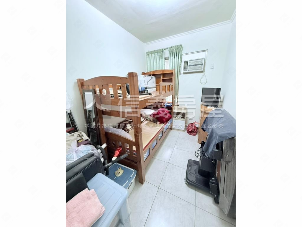 熊貓芬多精四房美宅房屋室內格局與周邊環境