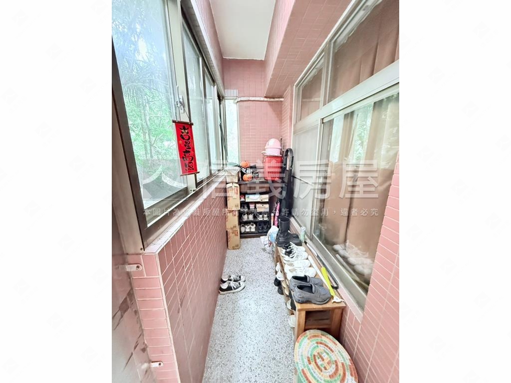熊貓芬多精四房美宅房屋室內格局與周邊環境