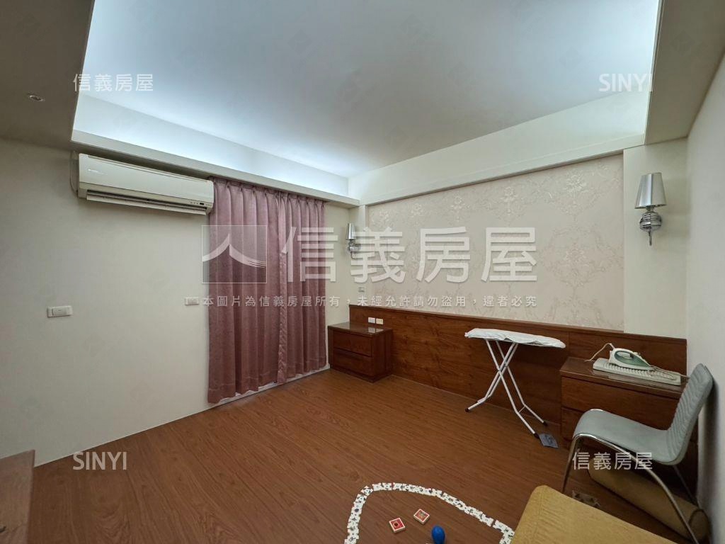 面寬約五米～稀有市府美墅房屋室內格局與周邊環境