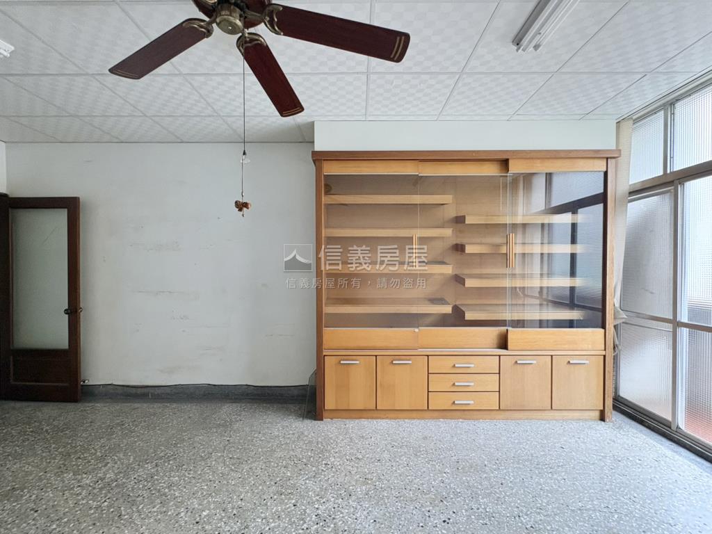 北區文賢路｜優質機能店住房屋室內格局與周邊環境