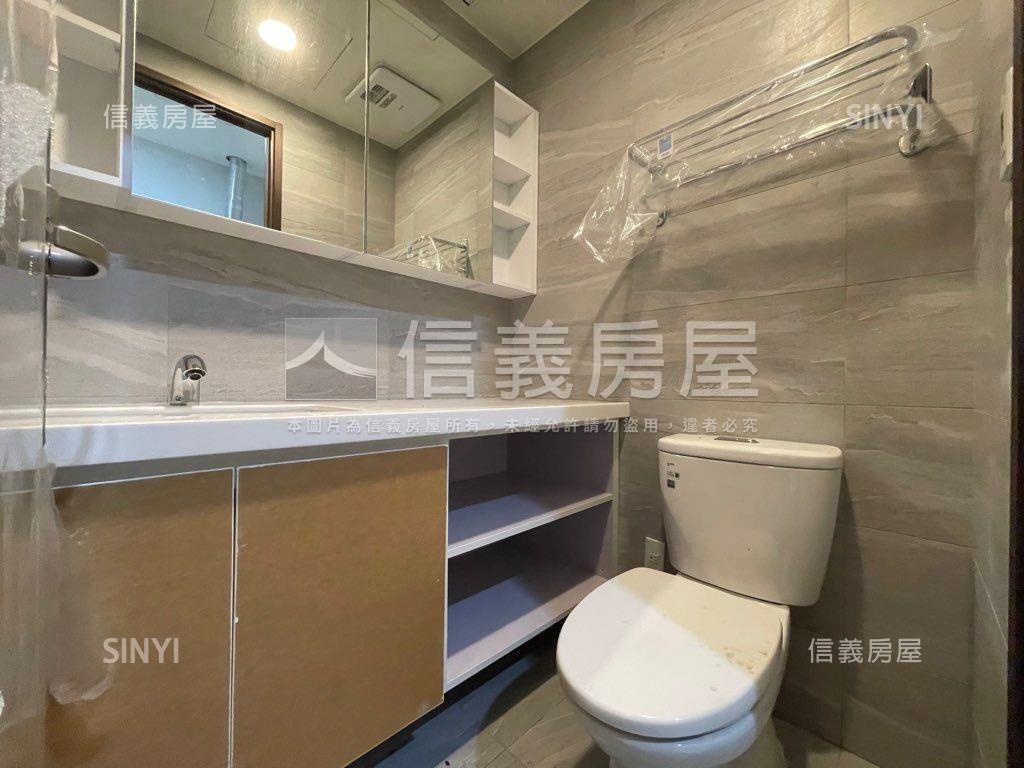 新碩華悅金店面房屋室內格局與周邊環境