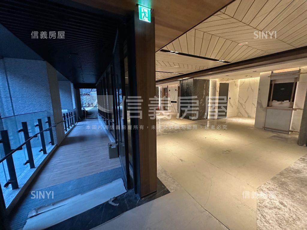 新碩華悅金店面房屋室內格局與周邊環境