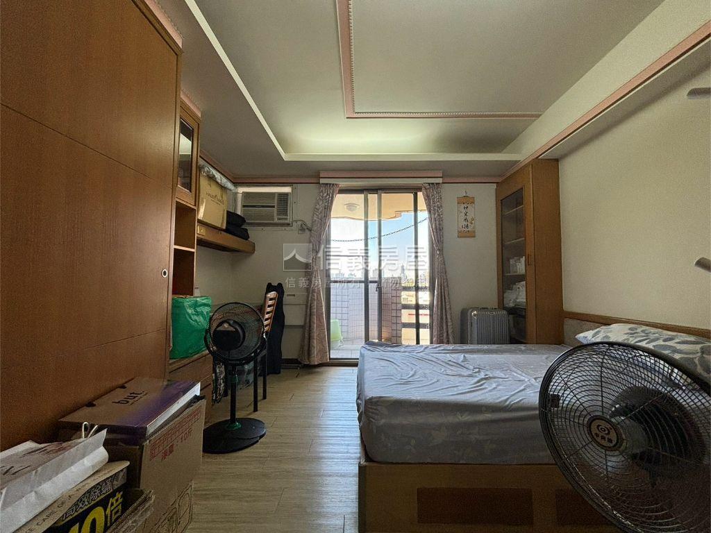左營義享好市多美屋房屋室內格局與周邊環境