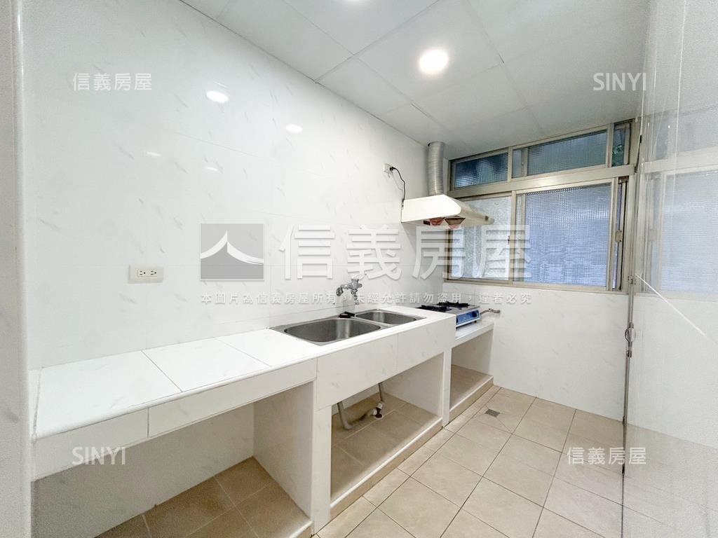 ⭐邊間興隆三房美宅房屋室內格局與周邊環境