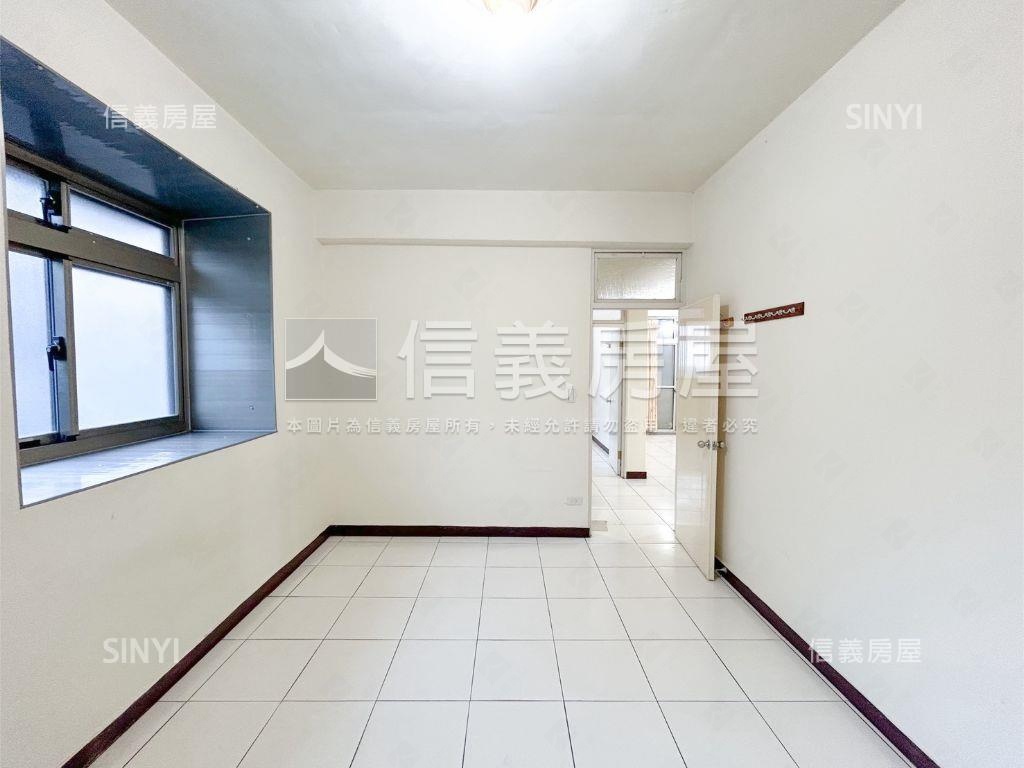 ⭐邊間興隆三房美宅房屋室內格局與周邊環境