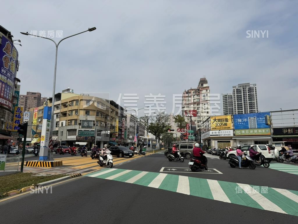 覺民大順輕軌一樓店住美寓房屋室內格局與周邊環境