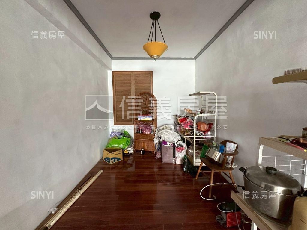 八里區河景公寓房屋室內格局與周邊環境