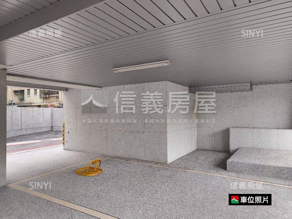 利舟荷悅１樓平面大車位房屋室內格局與周邊環境