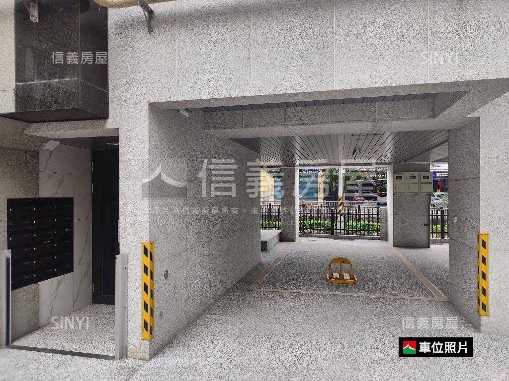 利舟荷悅１樓平面大車位房屋室內格局與周邊環境