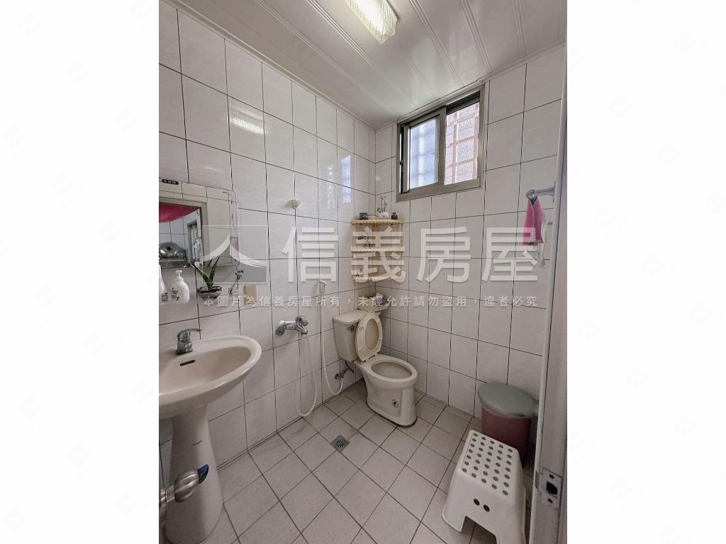 新接！西屯黃金店面透天房屋室內格局與周邊環境