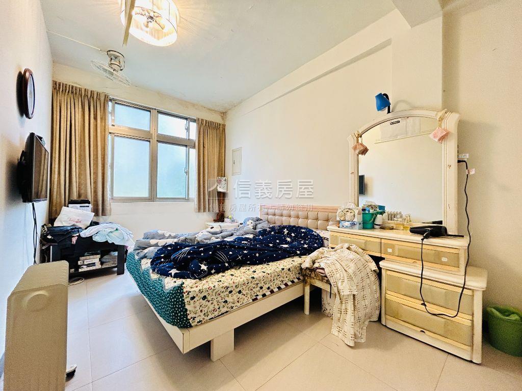 秀江街稀有透天房屋室內格局與周邊環境