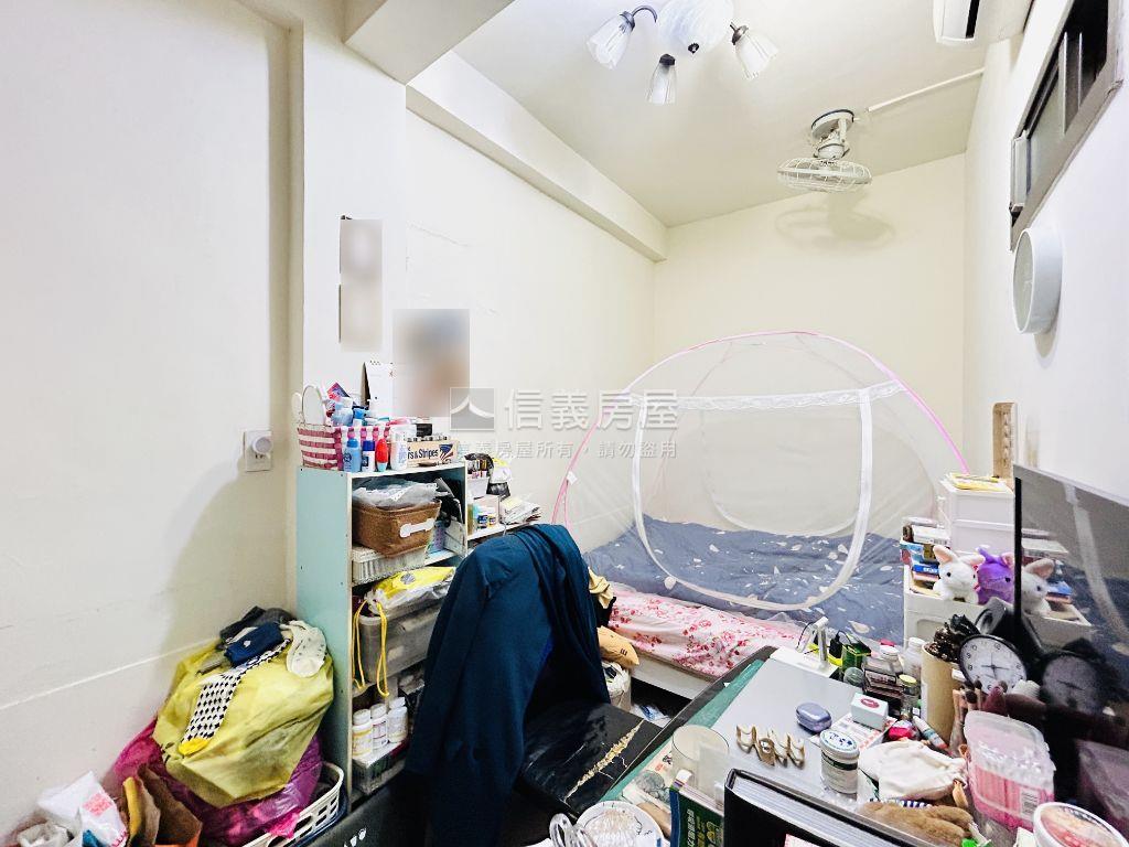秀江街稀有透天房屋室內格局與周邊環境