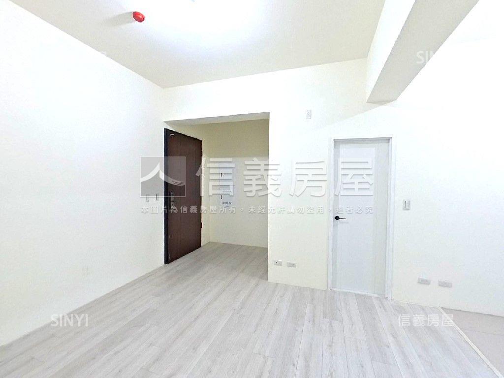 陞霖執美兩房平車面中庭房屋室內格局與周邊環境