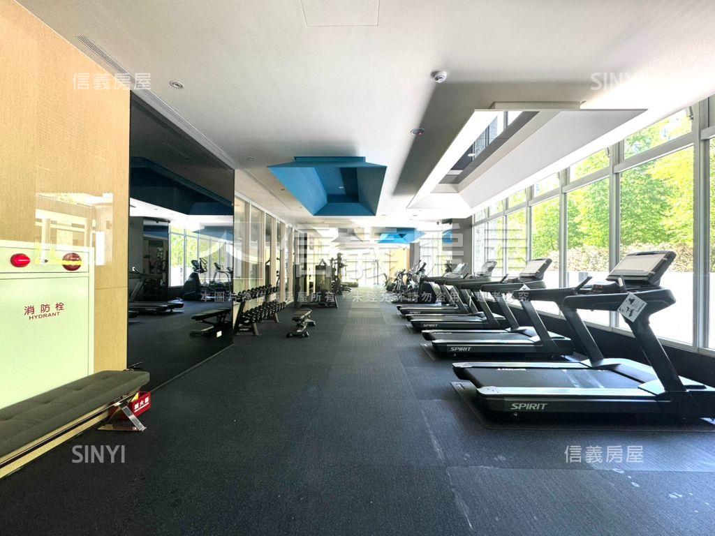 陞霖執美兩房平車面中庭房屋室內格局與周邊環境