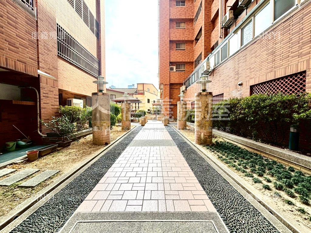 狀元甲天下三房平車房屋室內格局與周邊環境