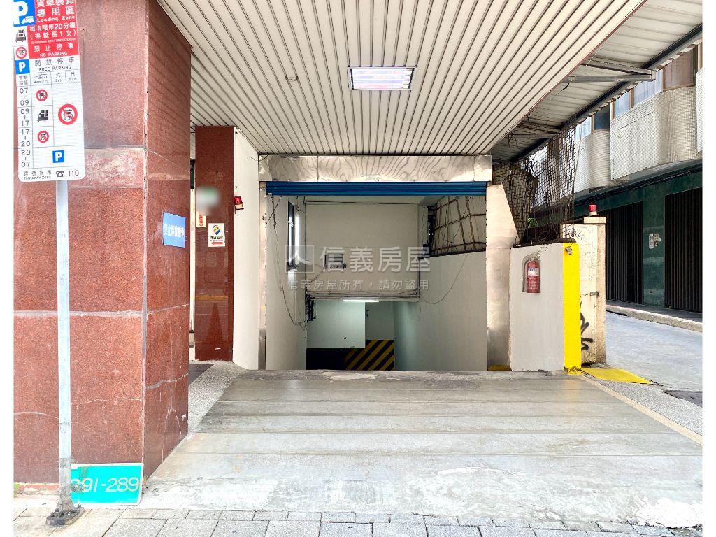 【雙星】坡道機械稀有車位房屋室內格局與周邊環境