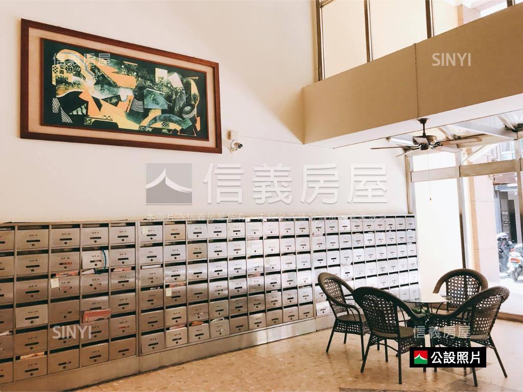 好市｜多摩國平角窗店面房屋室內格局與周邊環境