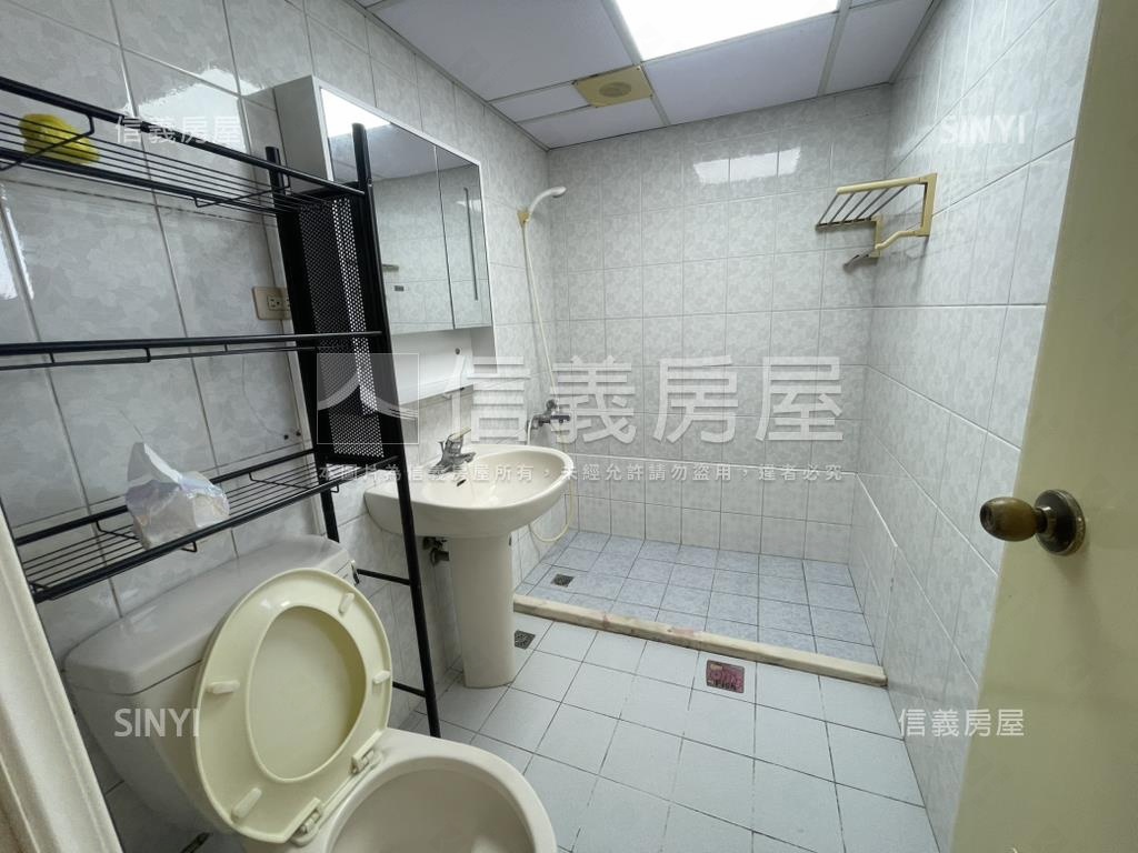 和美鎮公所旁三房房屋室內格局與周邊環境