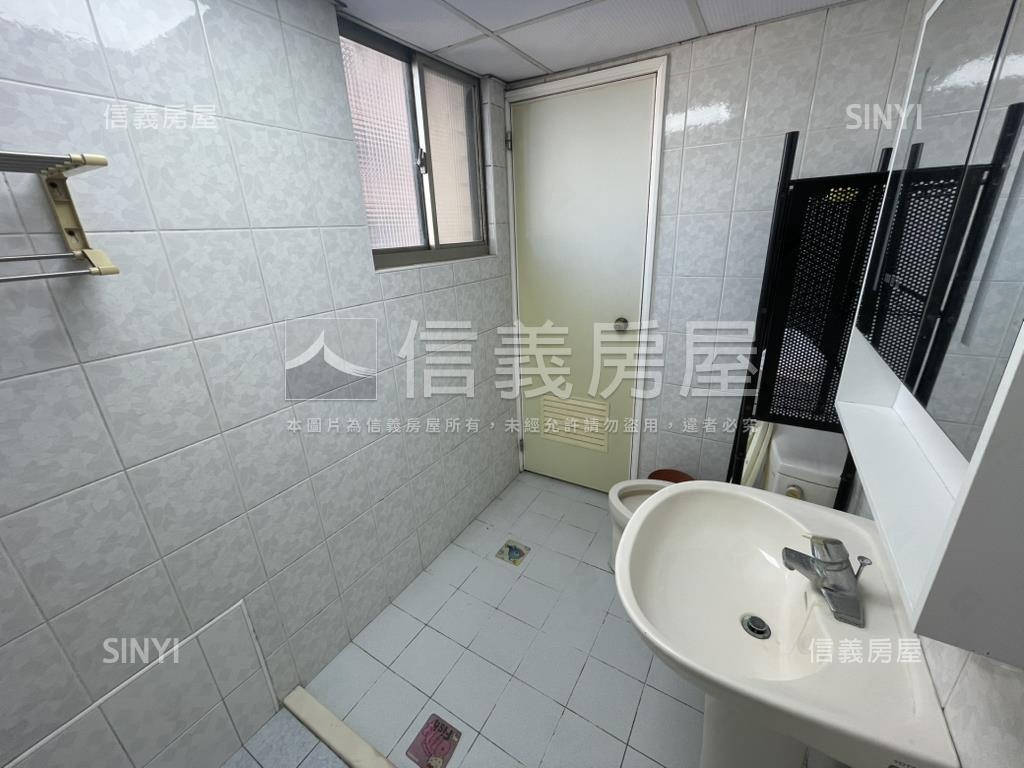 和美鎮公所旁三房房屋室內格局與周邊環境