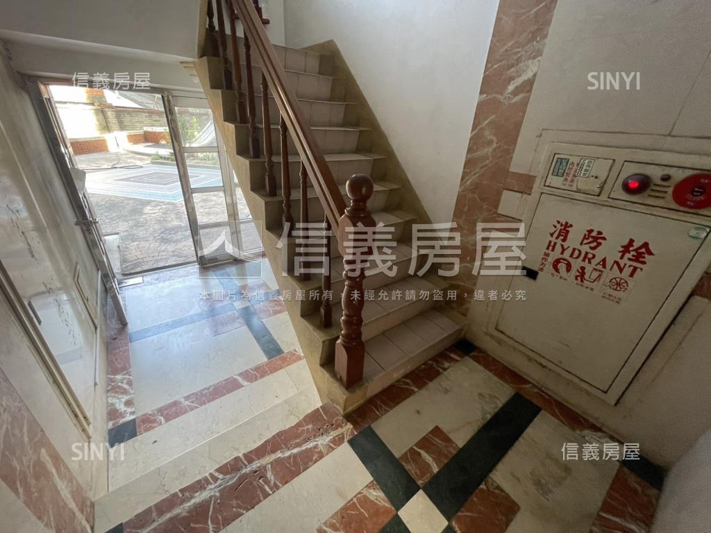 和美鎮公所旁三房房屋室內格局與周邊環境