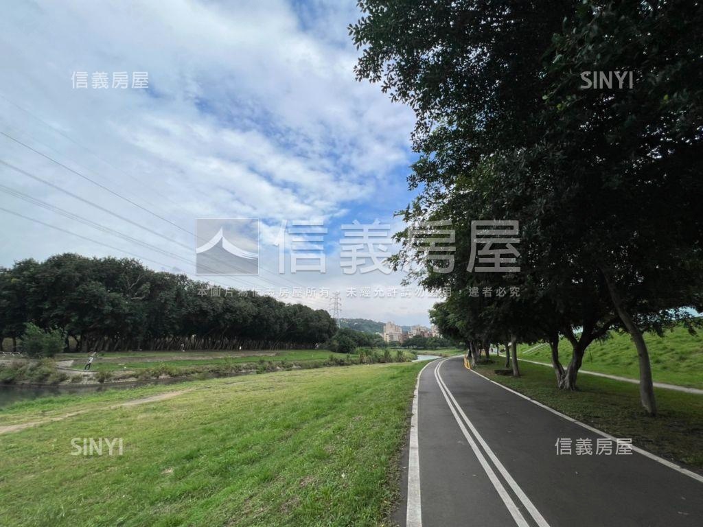 全陽豐會～面雙溪河濱公園房屋室內格局與周邊環境