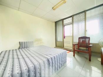 近南二中收租透天