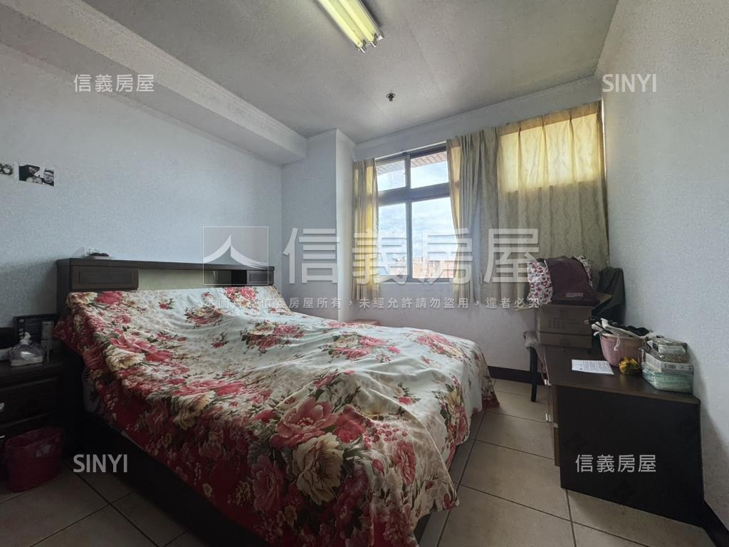 自立Ｅ區景觀三房房屋室內格局與周邊環境