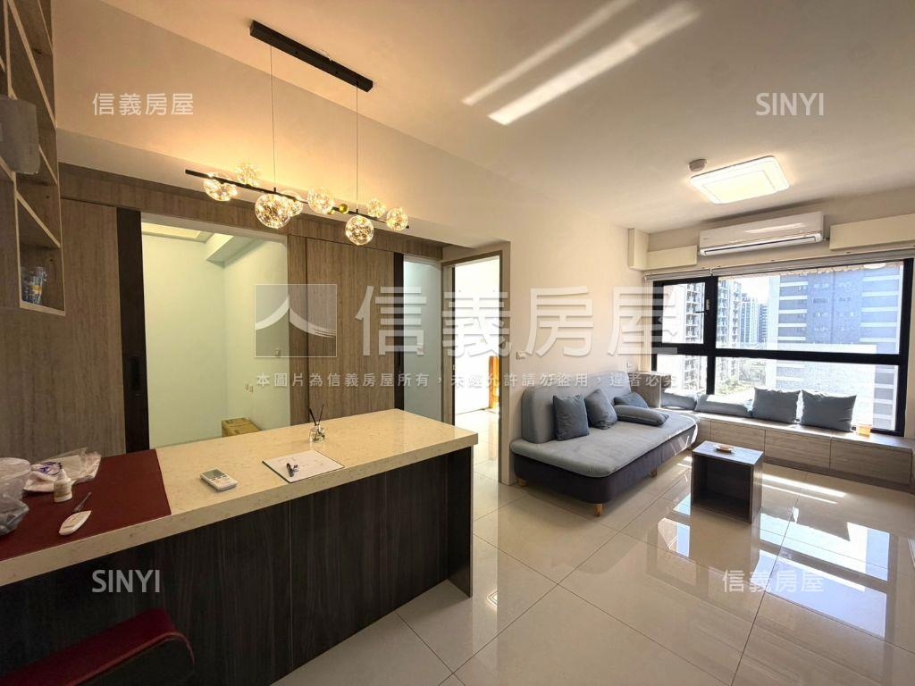 菁英薈二期漂亮３房車位房屋室內格局與周邊環境