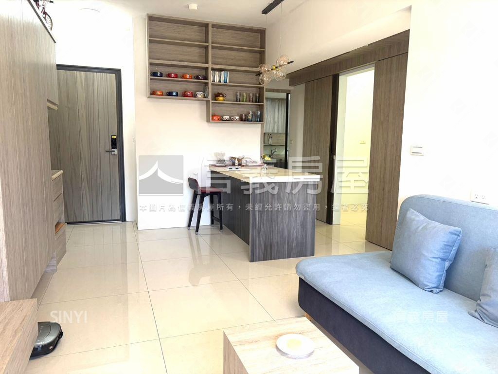 菁英薈二期漂亮３房車位房屋室內格局與周邊環境