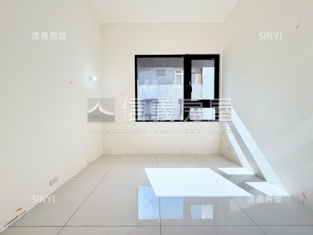 頂溪全新三房含車位房屋室內格局與周邊環境