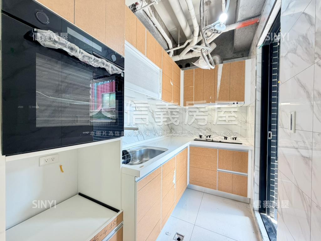 頂溪全新三房含車位房屋室內格局與周邊環境