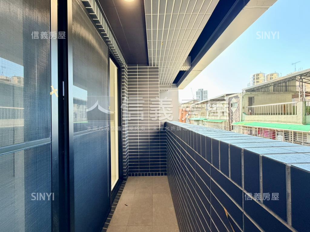 頂溪全新三房含車位房屋室內格局與周邊環境