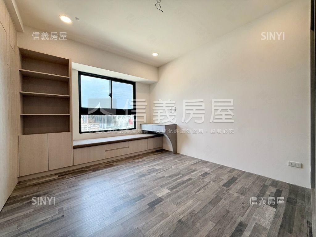 太子欣世界便宜四房雙車位房屋室內格局與周邊環境